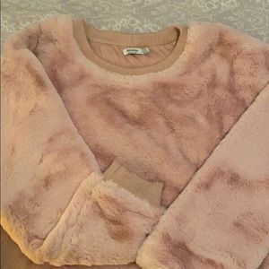 Bershka pink fluffy, extra warm sweater